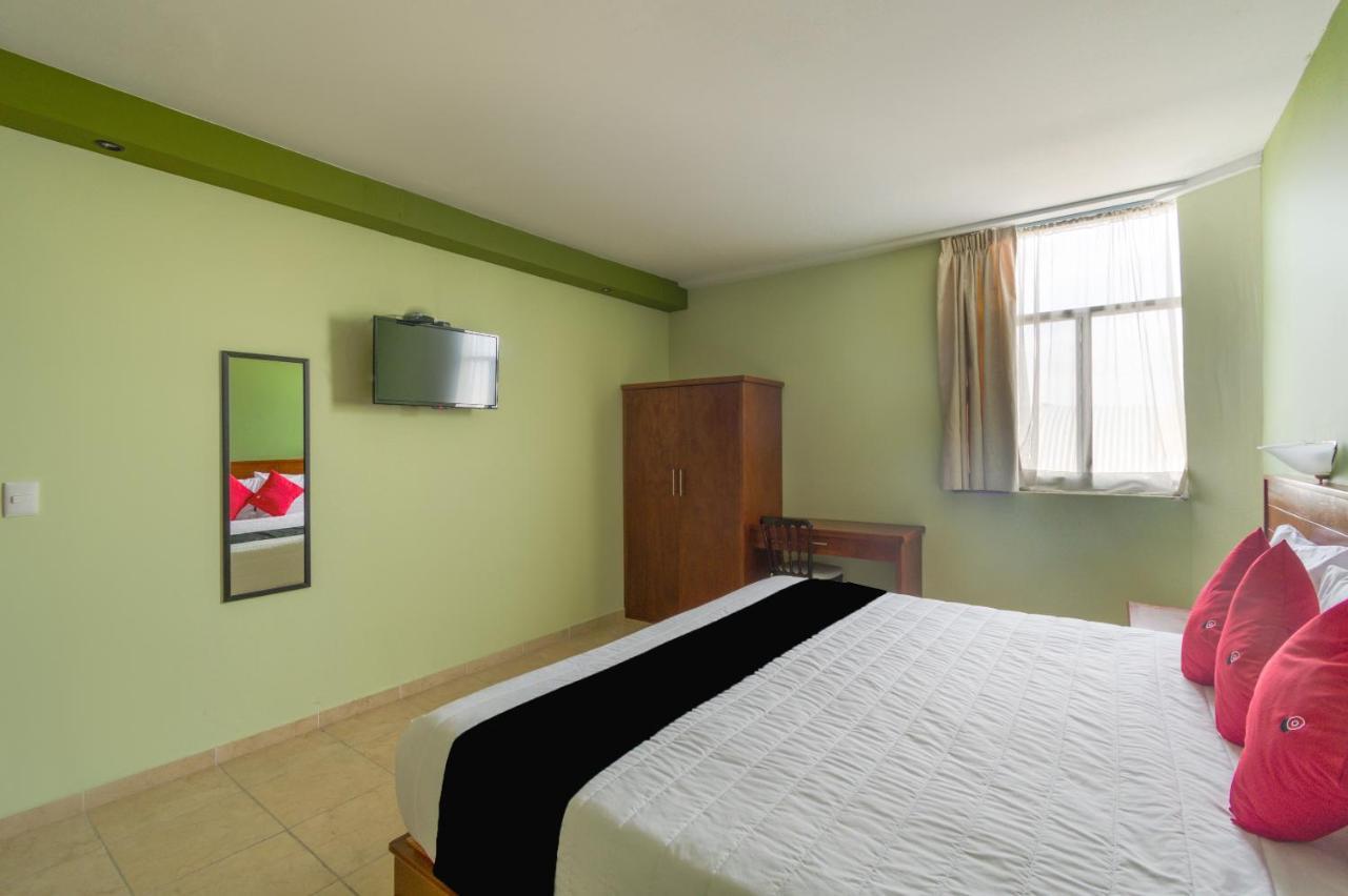 Hotel San Pablo 乔卢拉 外观 照片